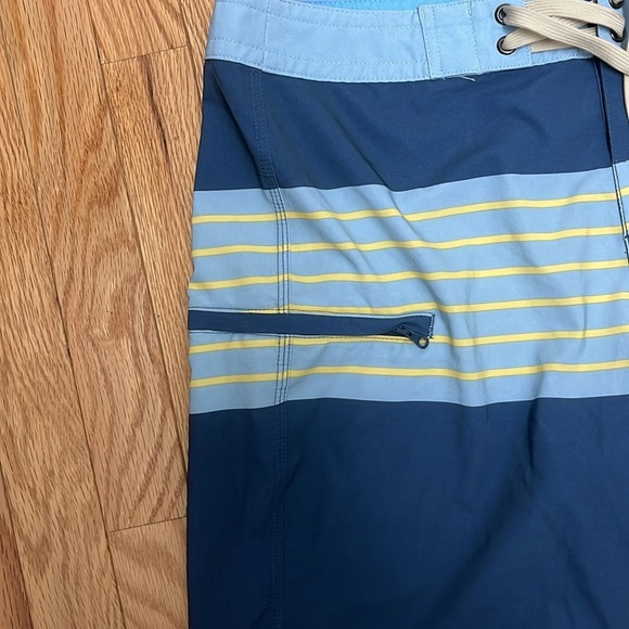 Fair‎ Harbor Blue Striped Swim Surf SUP Board Shorts - Picture 4 of 5